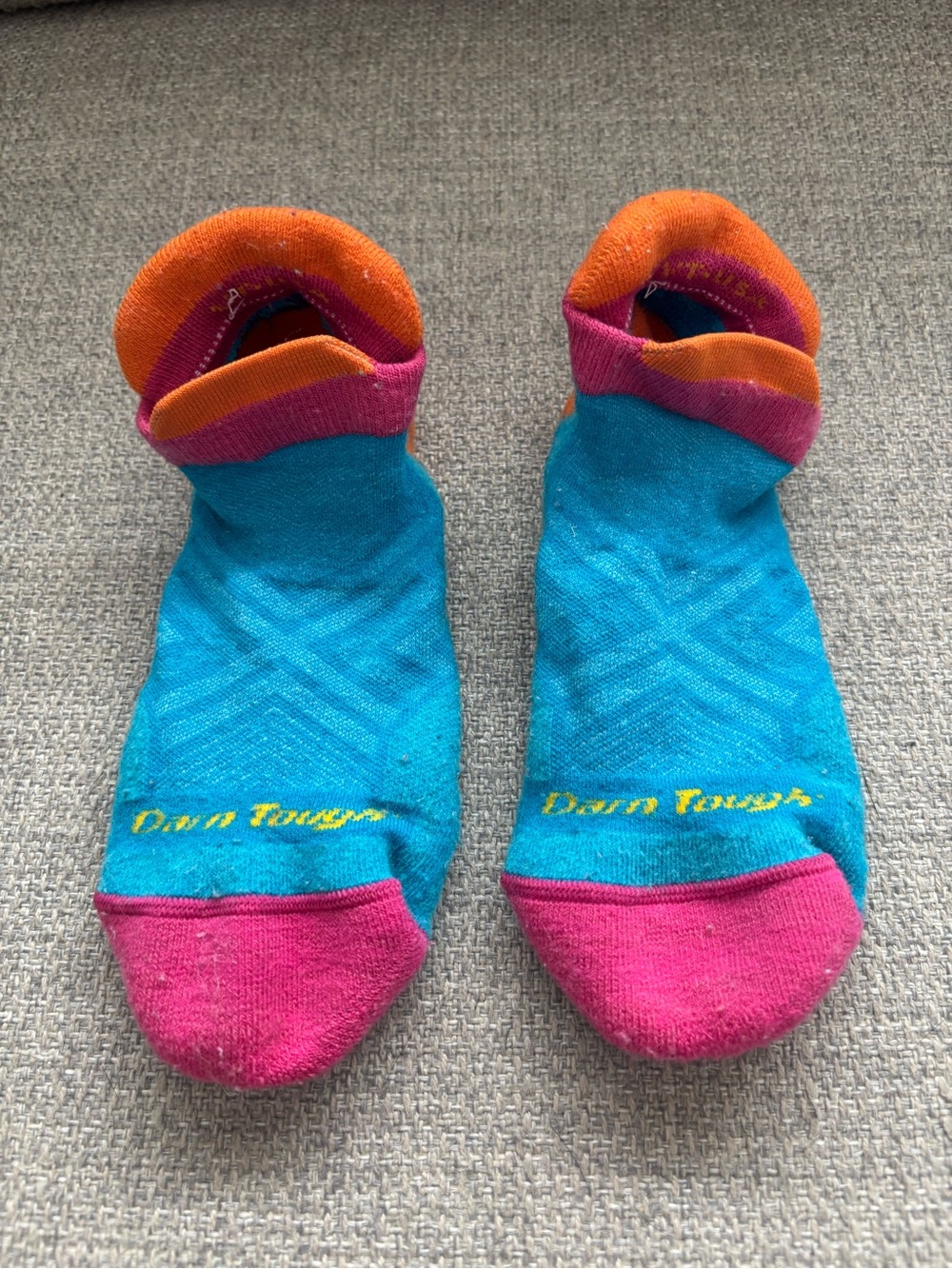 DARN TOUGH WOMEN'S RUN NO SHOW TAB ULTRA-LIGHTWEIGHT RUNNING SOCKS 1047